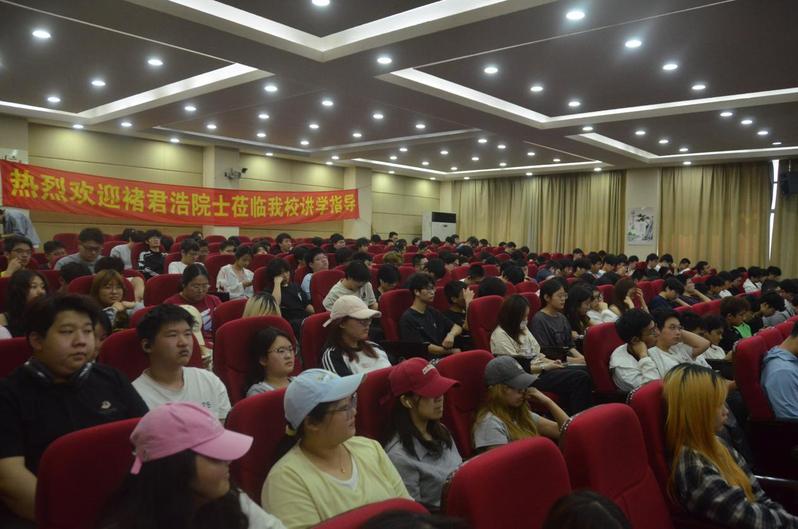 与院士面对面：中国科学院院士褚...