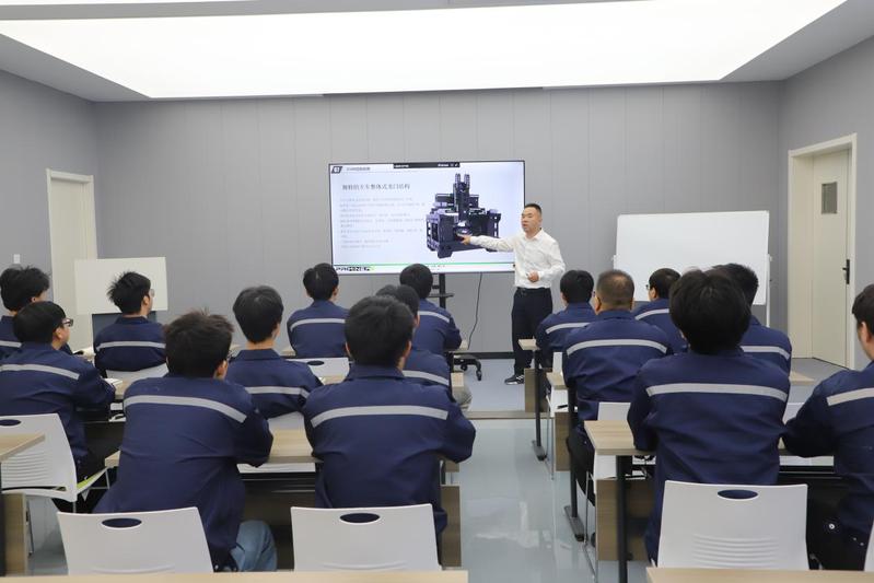 首届普锐米勒机床定向班开班！双...