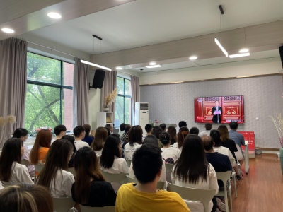 人文与社会科学系党支部师生收看直播-3 人文与社会科学系党支部师生收看直播-3